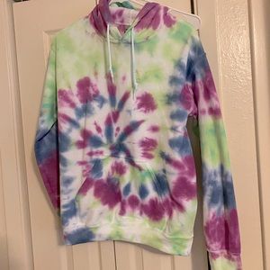 Women’s tie dye hoodie